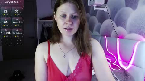 Snapshot of alekasamui chatting on 09-13-25, 09:31 Aleksa online show from 09-13-25, 09:31