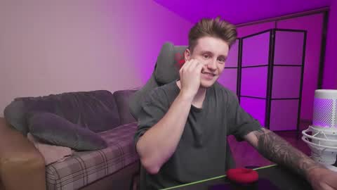 Alex and Linar online show from 11-10-25, 10:09