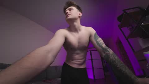 Alex and Linar online show from 11-23-25, 04:18