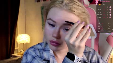 Snapshot of aleksalore chatting on 12-08-24, 04:14 Lexi online show from 12-08-24, 04:14