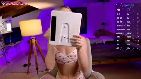 Snapshot of aleksalore chatting on 09-15-25, 02:55 Lexi online show from 09-15-25, 02:55