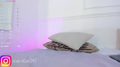 Snapshot of aleksandra_miller chatting on 02-17-25, 03:20 Aleksandra online show from 02-17-25, 03:20