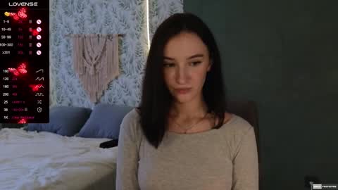 Snapshot of alena_navi chatting on 02-07-25, 10:50 Alena online show from 02-07-25, 10:50