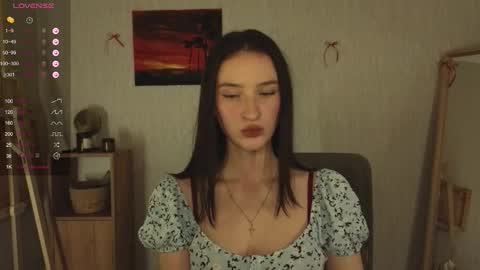 Snapshot of alena_navi chatting on 02-27-26, 03:45 Alena online show from 02-27-26, 03:45