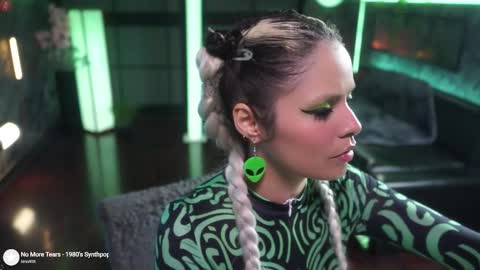 Alessa Goreng online show from 01-17-26, 08:19