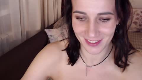 Snapshot of alessandra_foxy chatting on 01-28-25, 04:41 Sandra online show from 01-28-25, 04:41