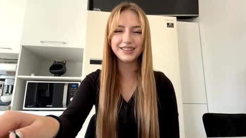 Betty online show from 11-27-25, 09:33