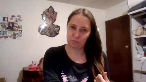 Snapshot of alessandraconrado chatting on 06-18-26, 06:46 Alessandra Conrado online show from 06-18-26, 06:46