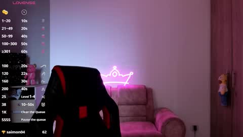 AlessandraMoreli Its my birthday online show from 11-20-25, 08:30