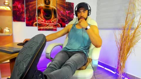 ALESSANDRO  WYE online show from 01-07-25, 09:40