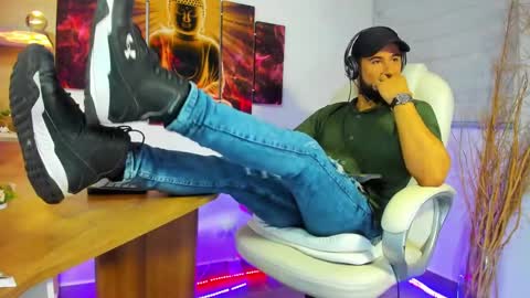 ALESSANDRO  WYE online show from 01-20-25, 06:10