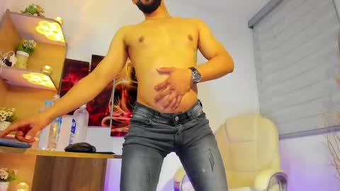 ALESSANDRO  WYE online show from 01-25-25, 07:49