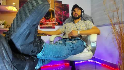 ALESSANDRO  WYE online show from 01-29-25, 07:36