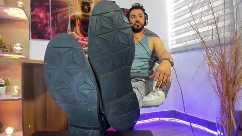 ALESSANDRO  WYE online show from 02-06-25, 05:51