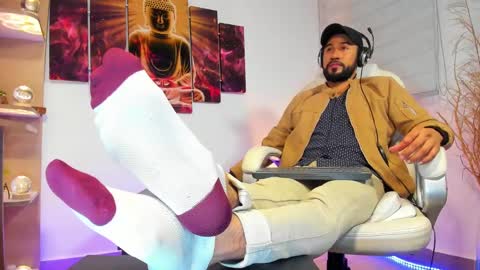 ALESSANDRO  WYE online show from 02-28-25, 08:42