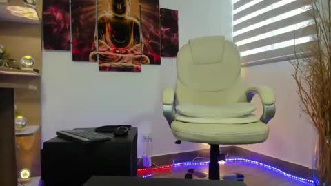 ALESSANDRO  WYE online show from 03-03-25, 06:44