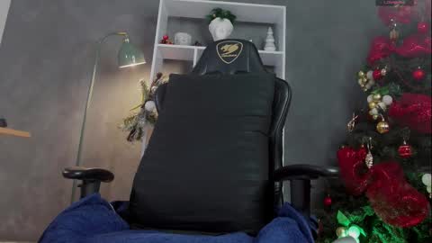 Alessandro INDEPENDENT MODEL online show from 12-05-25, 12:30