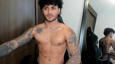 Alessandro Vanni online show from 12-21-24, 01:42