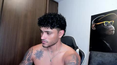 Alessandro Vanni online show from 03-10-25, 03:23