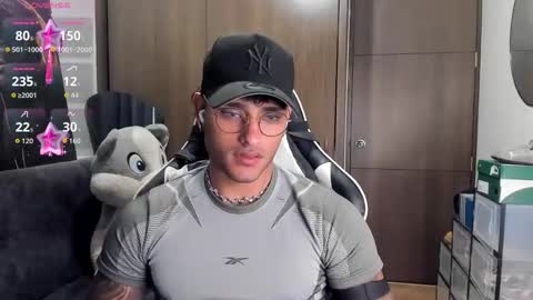 Alessandro Vanni online show from 10-28-25, 02:15