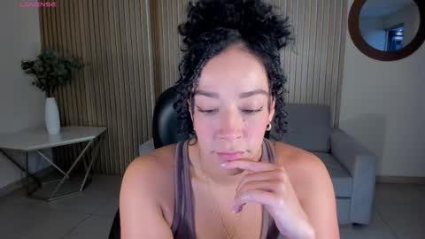 Snapshot of alessaromero chatting on 02-09-26, 07:40 ALESSA ROMERO online show from 02-09-26, 07:40