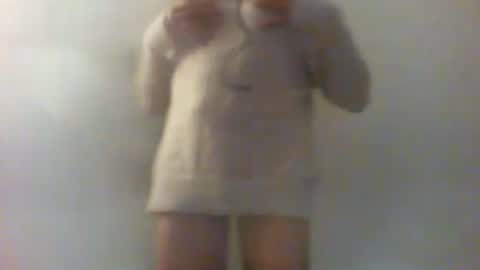 Snapshot of alessia_2025 chatting on 10-12-25, 05:12 alessia_2025 online show from 10-12-25, 05:12