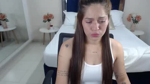 ALESSIA online show from 01-30-25, 07:04