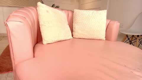 Alejandra  online show from 01-10-26, 12:07