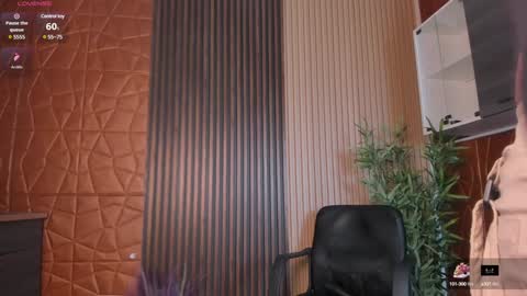 Alessia  Everyday From 0530 to 1430 Col Time online show from 01-19-25, 05:49