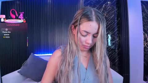 Alessia  Everyday From 0530 to 1430 Col Time online show from 09-11-25, 12:05