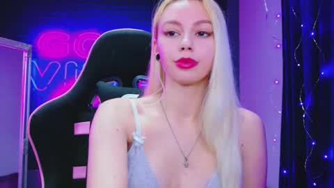 alessiacroft online show from 02-10-26, 05:44