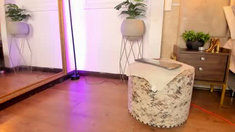 Alessia online show from 02-21-25, 08:18