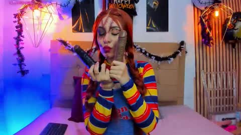 Aleszia online show from 10-29-25, 10:33