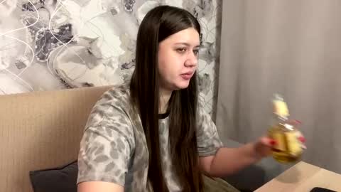 Aletta Oushen online show from 01-15-25, 12:36