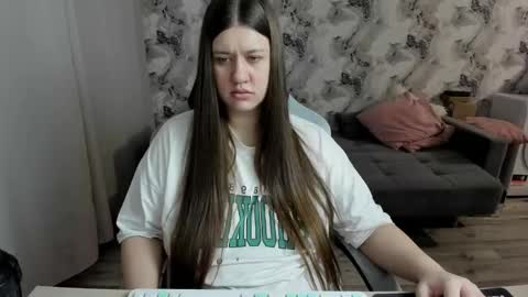 Aletta Oushen online show from 02-12-26, 12:00