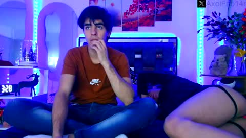Snapshot of alex_and_fabian chatting on 12-04-24, 09:35 sneider online show from 12-04-24, 09:35