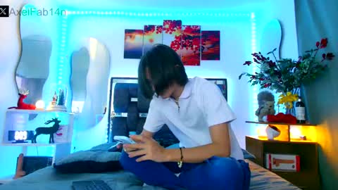 Snapshot of alex_and_fabian chatting on 12-25-24, 06:19 sneider online show from 12-25-24, 06:19