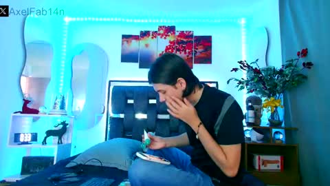 Snapshot of alex_and_fabian chatting on 01-10-25, 07:00 sneider online show from 01-10-25, 07:00
