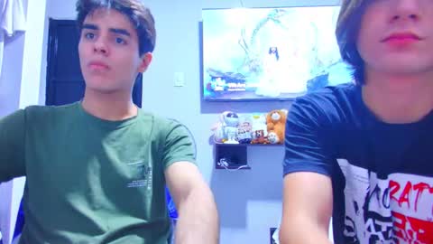 sneider online show from 12-15-25, 03:55