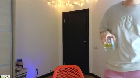 FAVORITE online show from 02-25-25, 12:14