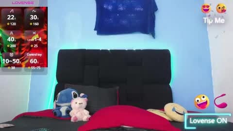 Snapshot of alex_charol chatting on 01-04-25, 07:13 charol online show from 01-04-25, 07:13