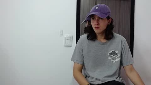 alex_connorr online show from 02-14-25, 08:37