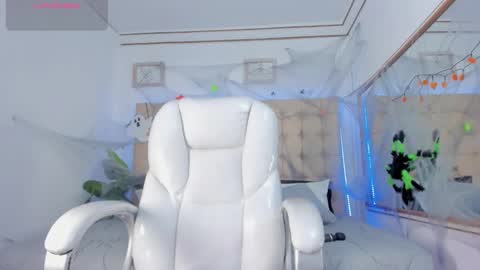 alex online show from 10-28-25, 11:36