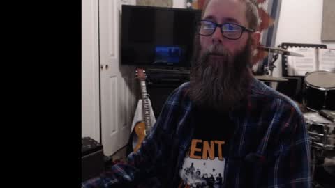 Snapshot of alex_d25 chatting on 01-06-25, 12:37 alex_d25 online show from 01-06-25, 12:37