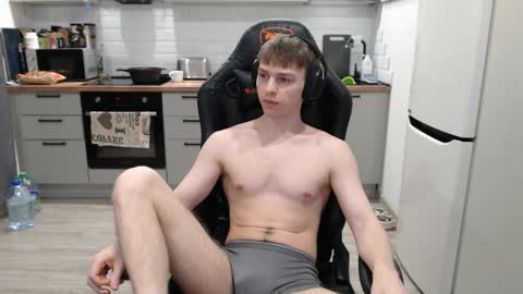 Alex online show from 01-25-25, 03:40