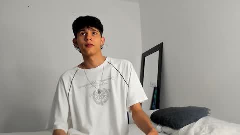 alex_mark_ online show from 11-13-25, 03:16