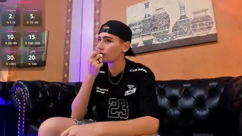 ALEX online show from 10-18-25, 09:59