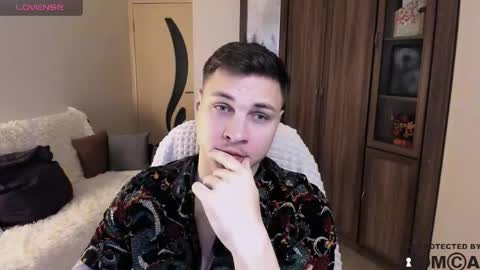 alex_milson online show from 10-23-25, 07:07