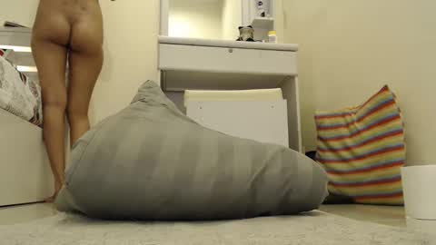 Nicha online show from 12-04-24, 04:43