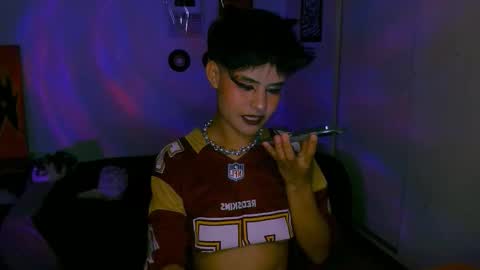 Alex online show from 10-24-25, 02:08